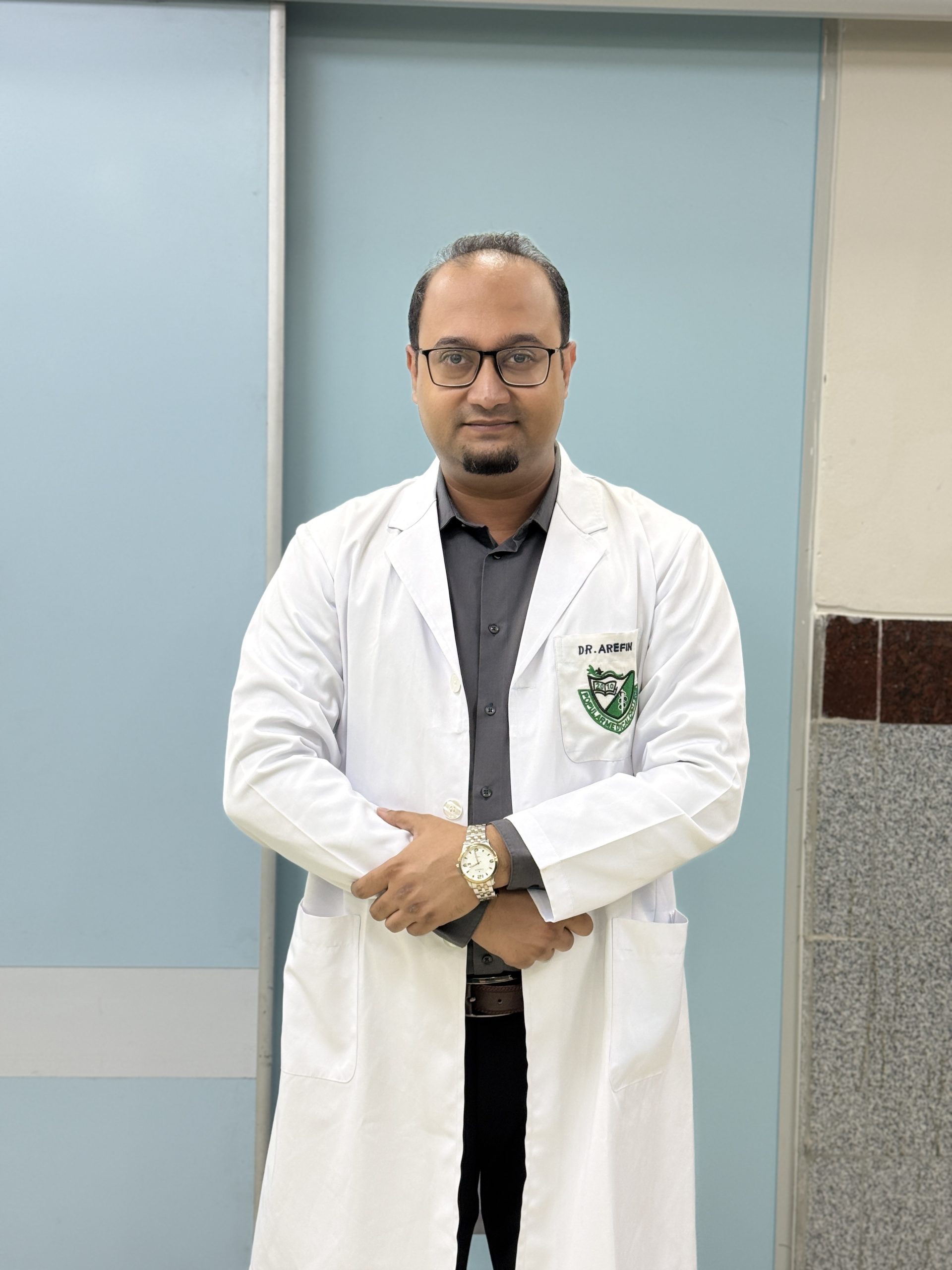 Dr. Murshidul Arefin treating jaundice and hepatitis patients in Dhaka – liver disease specialist in Bangladesh.